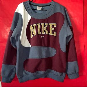 Vintage Nike Sweatshirt